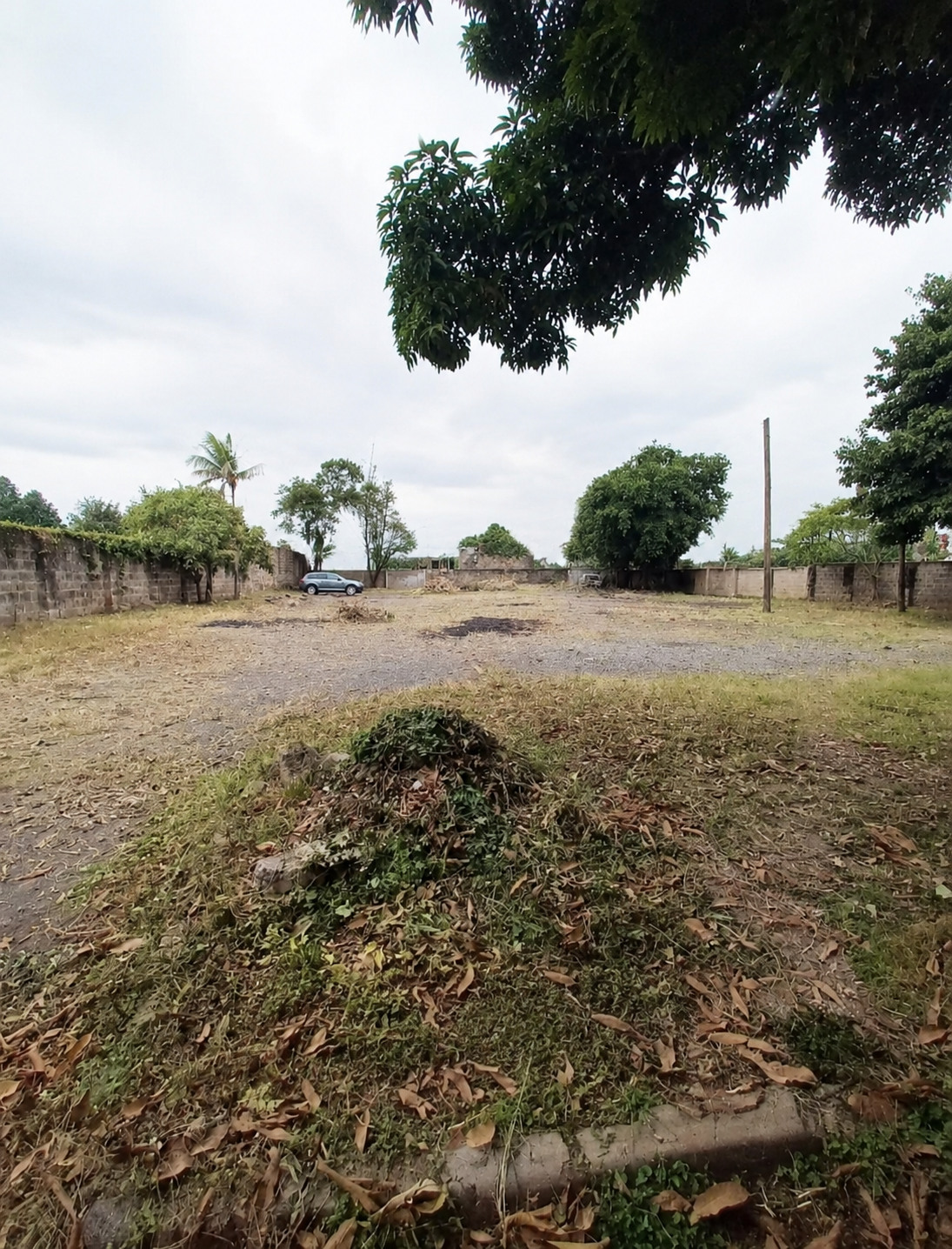 1 Acre Commercial Land To Let Off Kolobot Road, Ngara