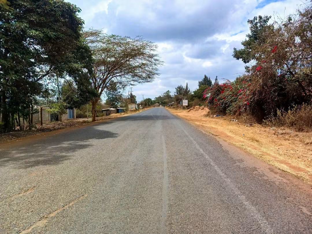 Commercial Plot for Sale touching Kiganjo Road