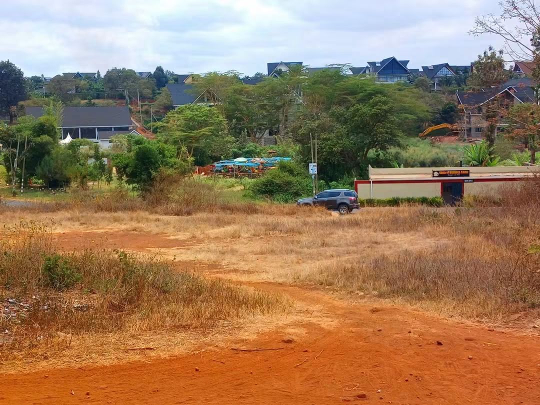 Commercial Plot for Sale touching Kiganjo Road