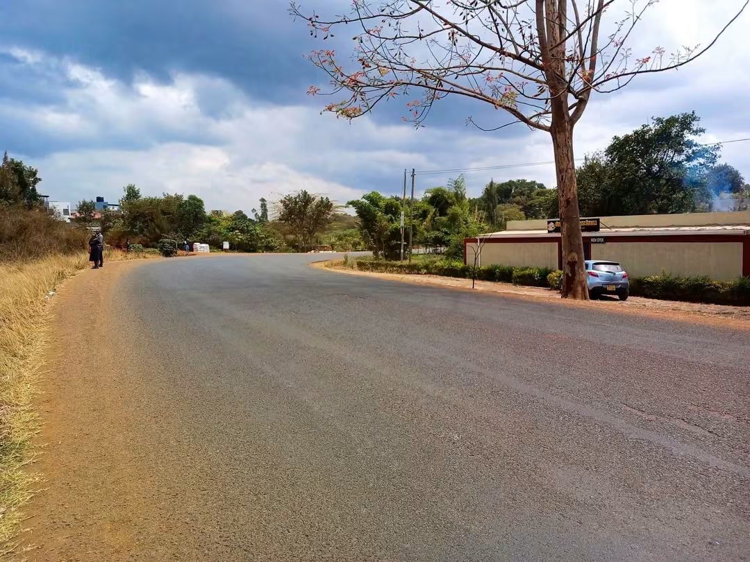 Commercial Plot for Sale touching Kiganjo Road