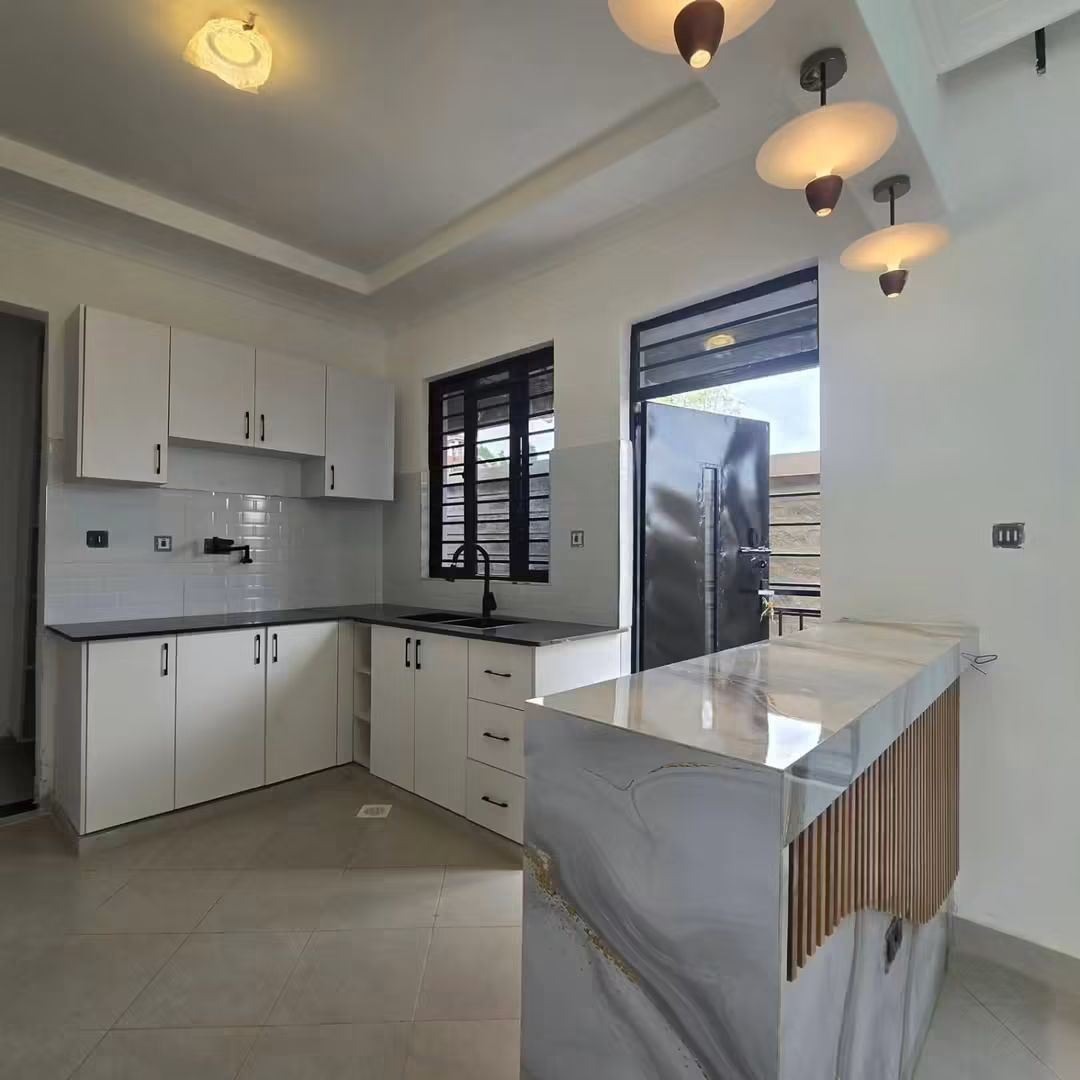 3-bedroom house + Dsq for sale in Mugutha Ruiru