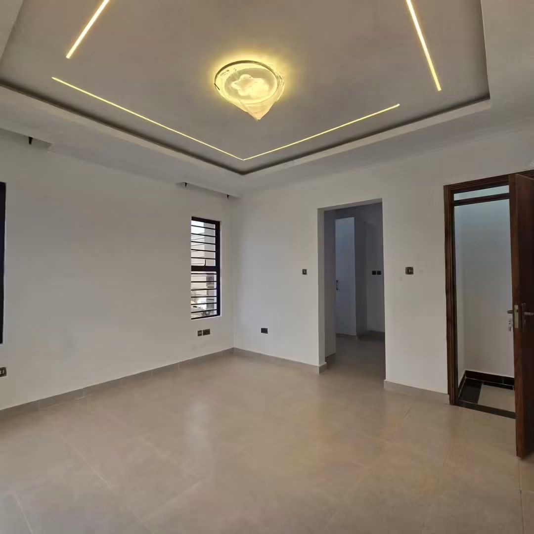 3-bedroom house + Dsq for sale in Mugutha Ruiru